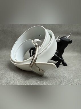 White Leather Belt with Polished Silver Buckle